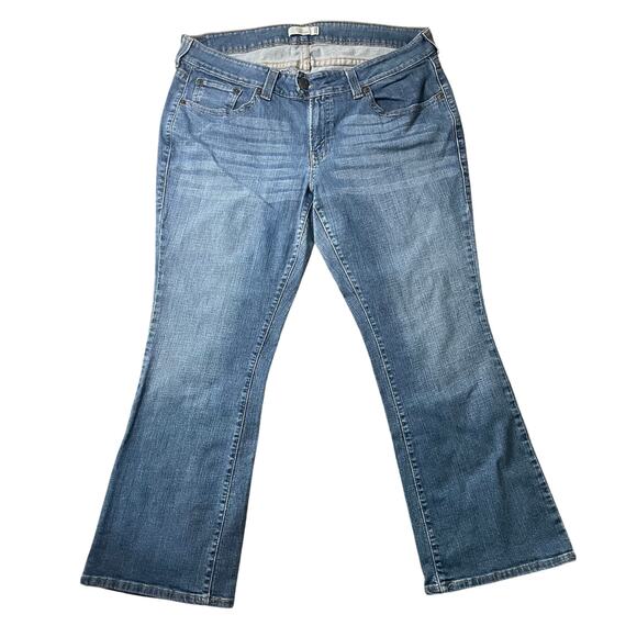 Levi’s Bootcut Jeans - 22W *** - Picture 1 of 5
